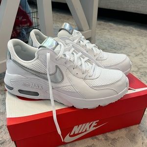 Womens white Nike Air Max size 8.5